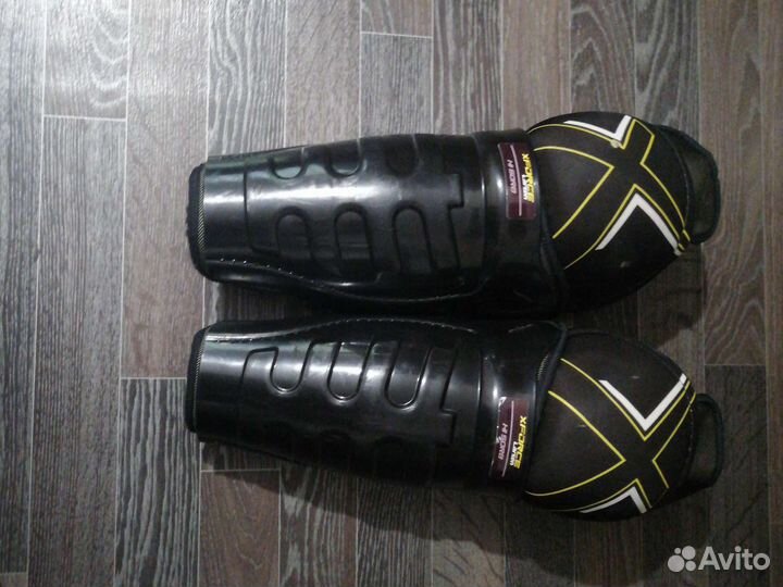 Щитки хоккейный (наколенники)