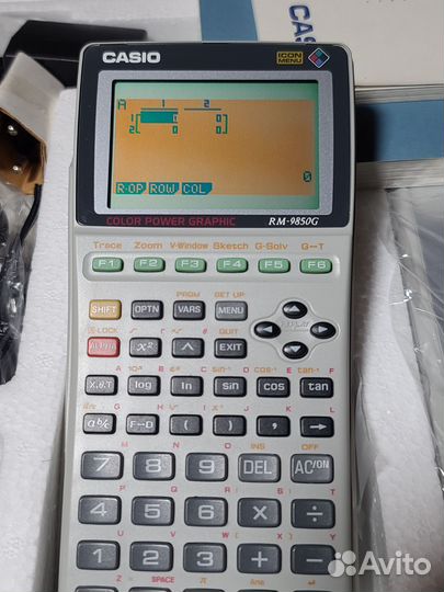 Графический калькулятор Casio RM-9850G