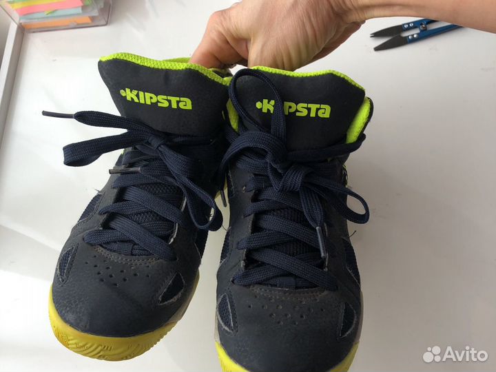 Баскетбольные кроссовки