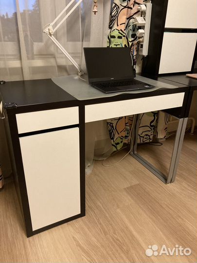 Черно-белый письменный стол mikke + шкафчик mikke