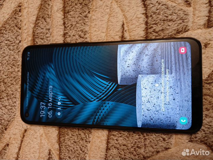 Samsung Galaxy M11, 3/32 ГБ