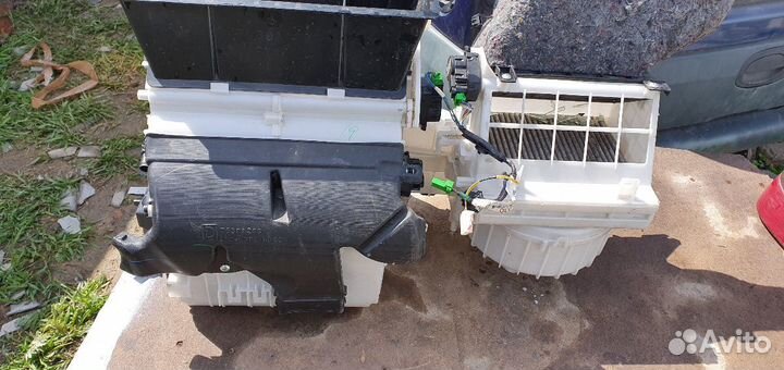 Мицубиси аутлендр Хl и Пежо 4007