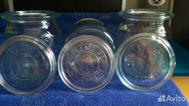 Трусикидегі әйелдің порнофотосуреттері