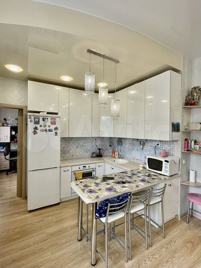 2-к. квартира, 42,9 м², 1/6 эт.