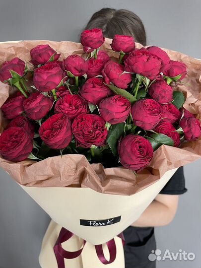 Доставка цветов и букетов.Кустовая роза