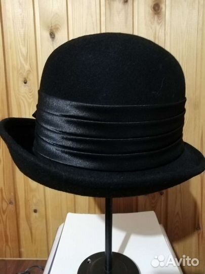 Женская шляпка 