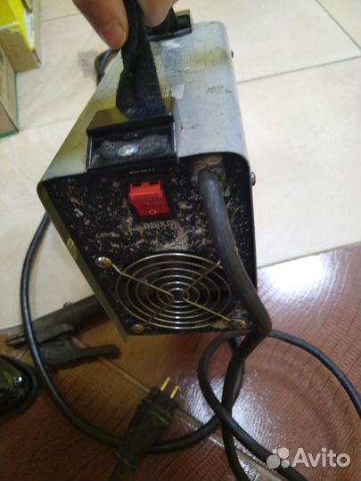 Сварочный аппарат инверторный Ресанта саи 190А