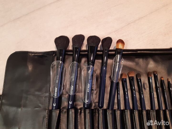 Набор кистей