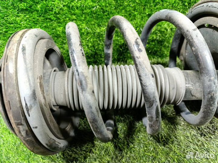 Стойка передняя правая Hyundai Santa Fe CM D4CB