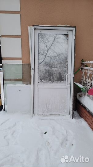 Дверь пластиковая пвх