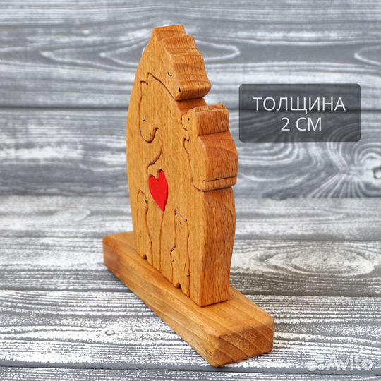 Деревянная фигурка. Семья медведей