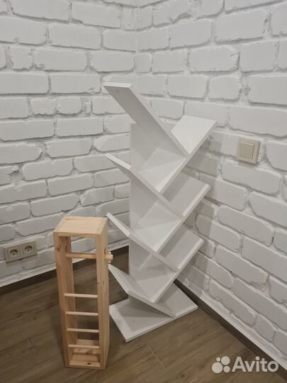 Полка для книг