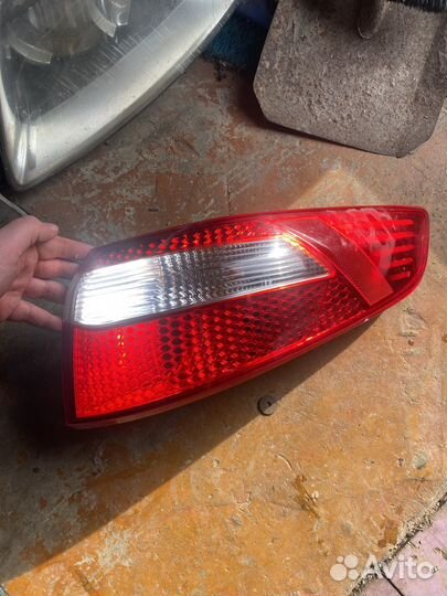 Kia rio 3 Задний фонарь Задний Правый