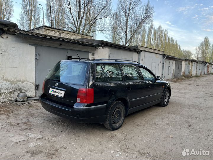 Volkswagen Passat 1.6 МТ, 1997, 389 000 км