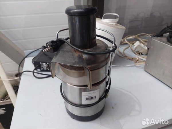 Соковыжималка (бытовая)