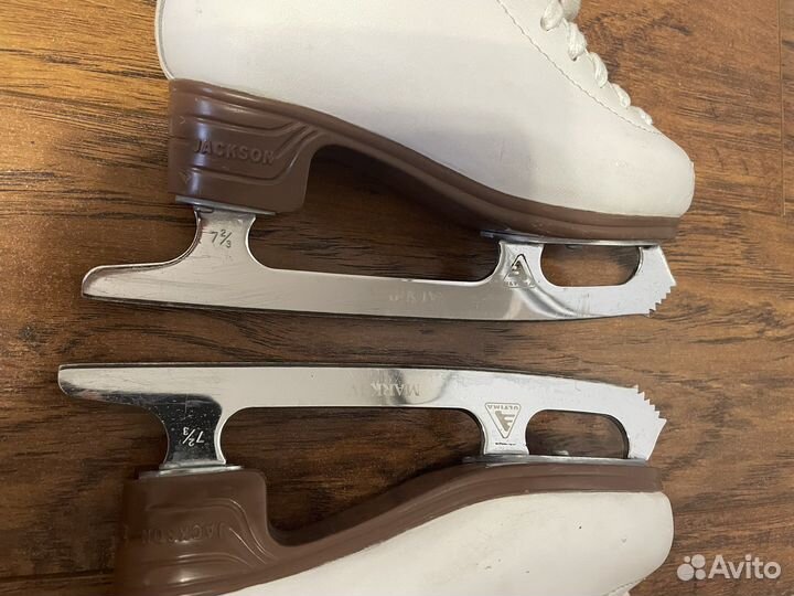 Фигурные коньки jackson artiste
