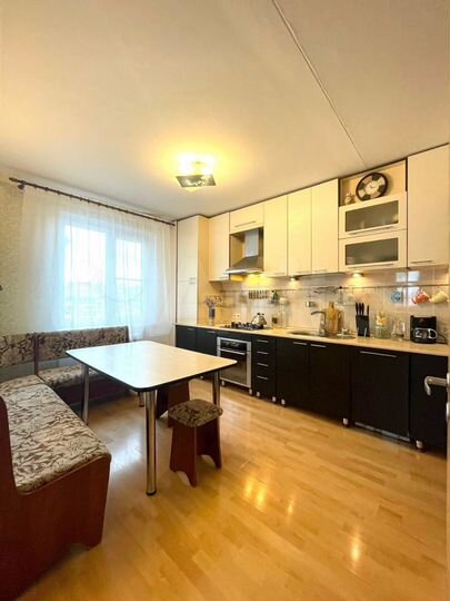 4-к. квартира, 86,6 м², 5/5 эт.