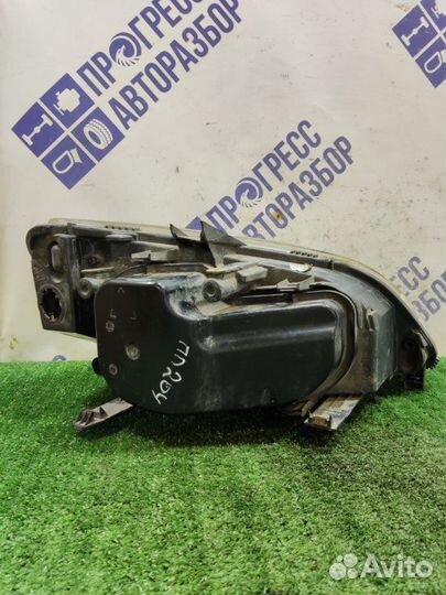 Фара передняя левая Ford C-Max универсал 1.8 qqda