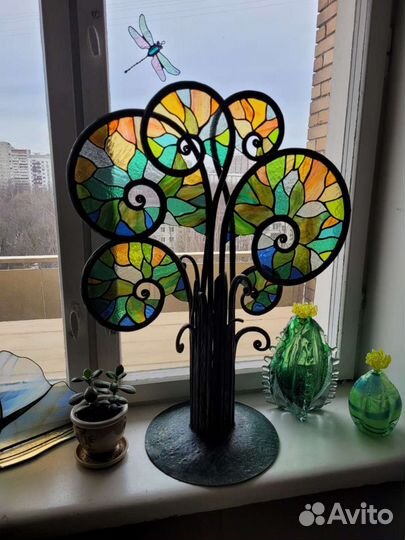 Дерево витражное