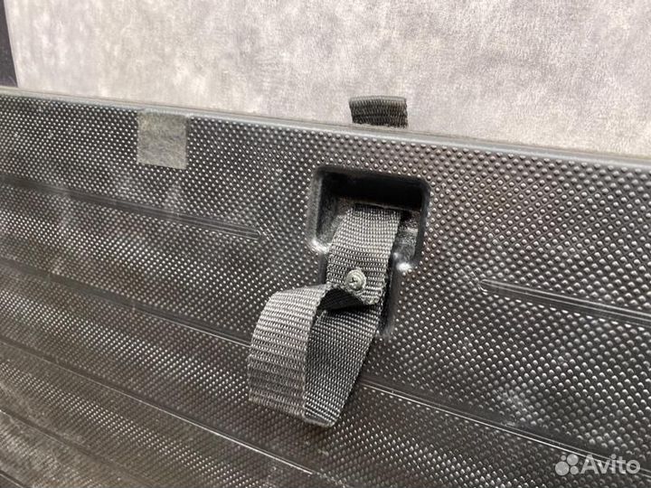 Пол багажника Kia Sorento