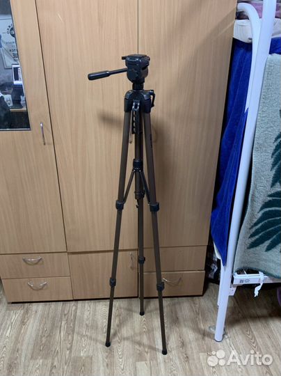 Штатив новый