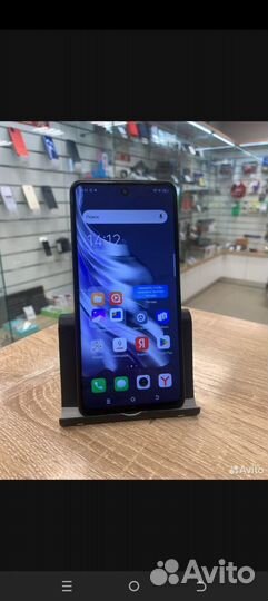 TECNO Spark 20, 8/256 ГБ
