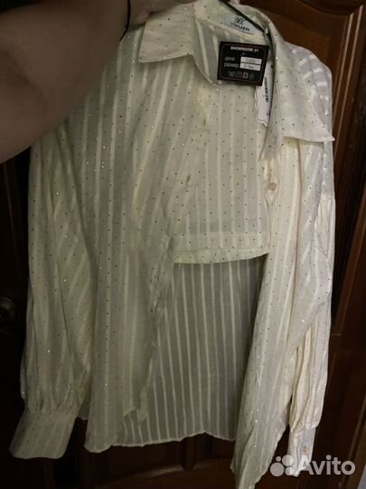 Костюм женский летний со стразами