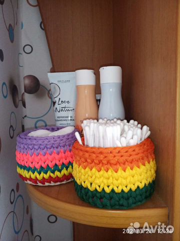 Вязаные корзинки