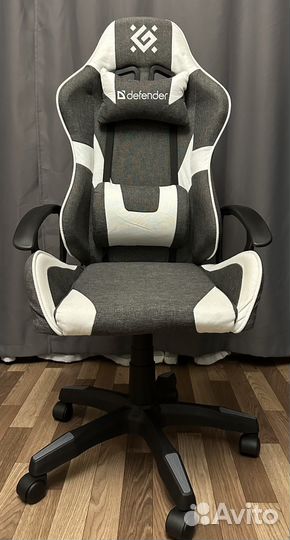 Игровое компьютерное кресло Defender