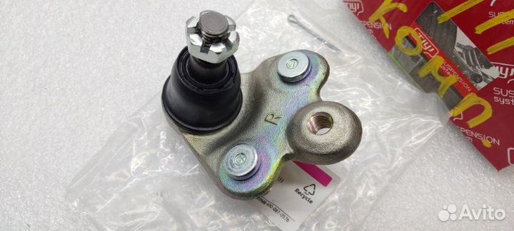 Опора шаровая правая Honda Civic FD1 R18A1