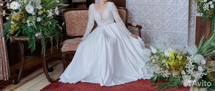 Свадебное платье