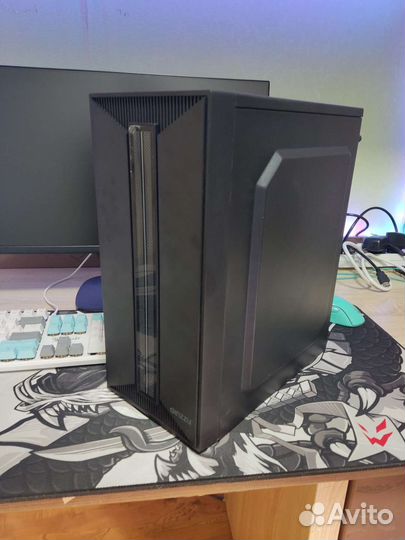 Игровой компьютер xeon/rx/16gb/256/rgb