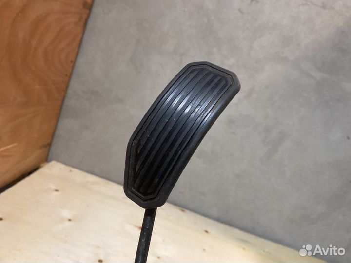 Педаль газа Toyota camry acv40