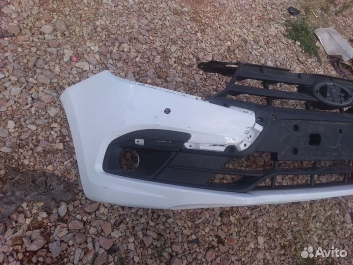 Бампер передний Лада Гранта FL 2018
