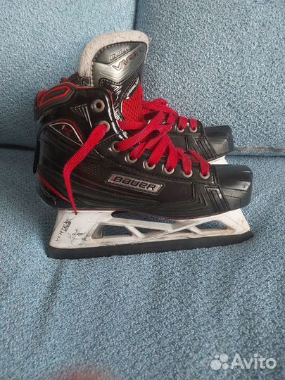 Хоккейные вратарские коньки bauer vapor 1x pro