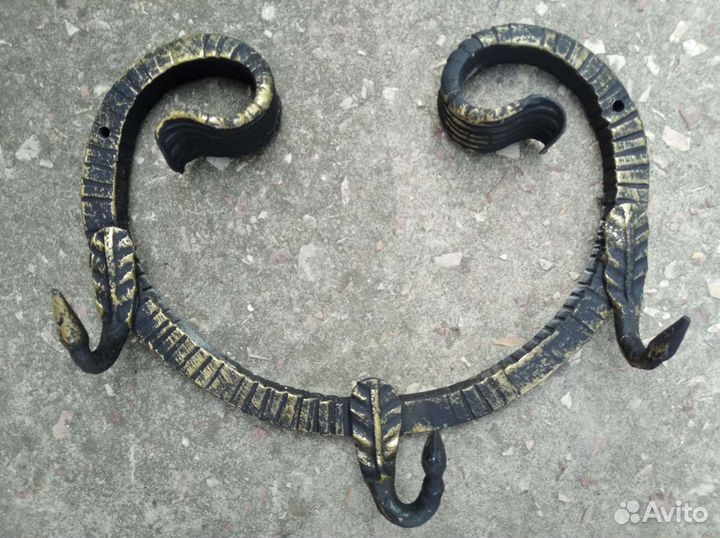 Крепеж кованый для каминного набора