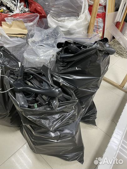 Вешалки плечики