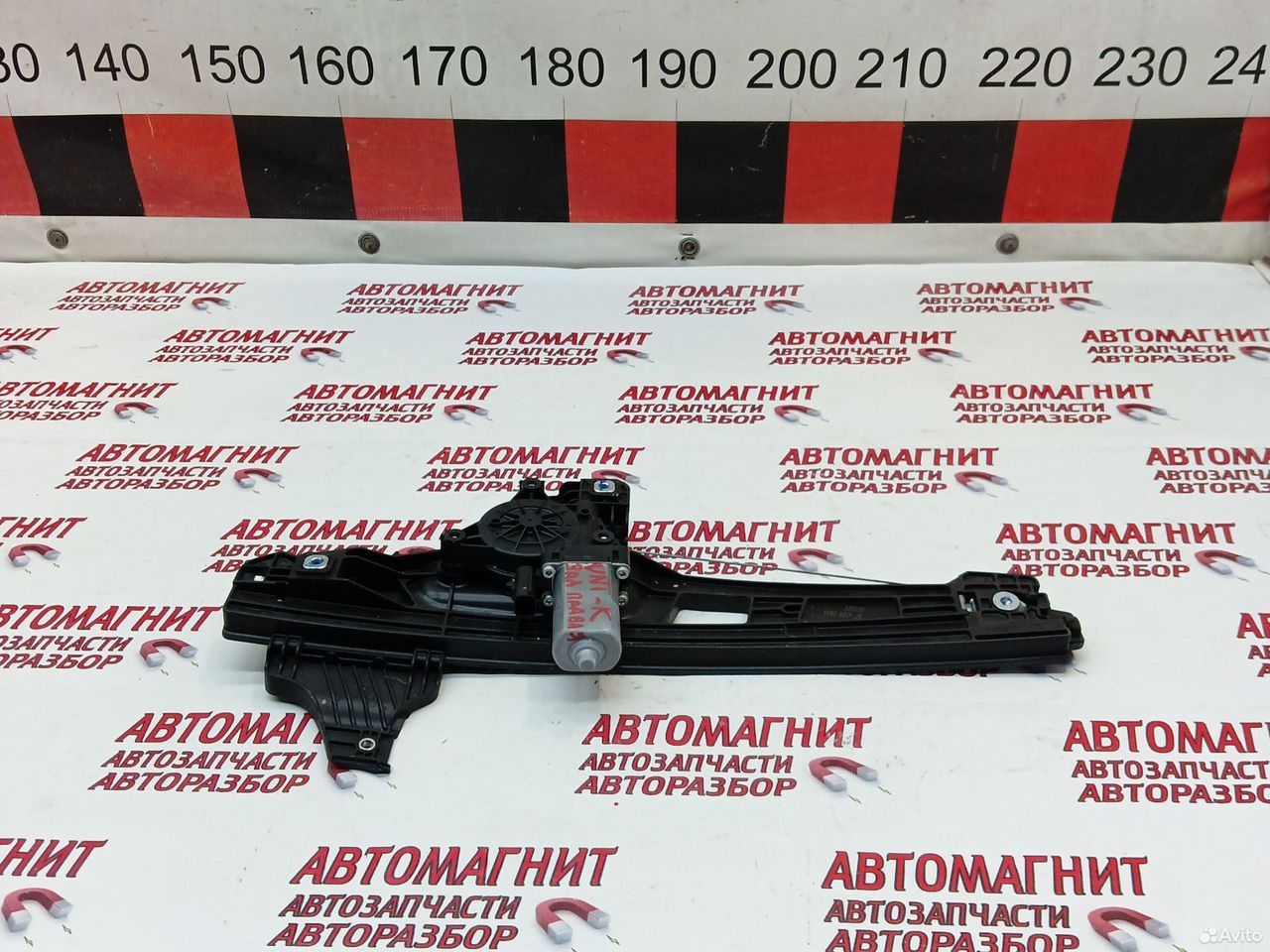 Стеклоподьемник задний правый Changan Uni-K