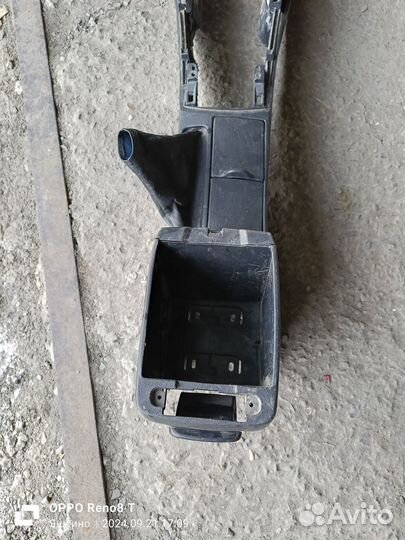 Центральная панель на тойота королла 150