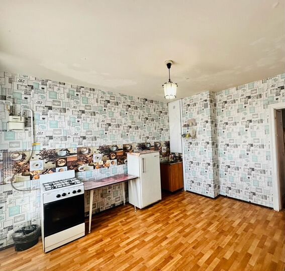 2-к. квартира, 65 м², 9/9 эт.