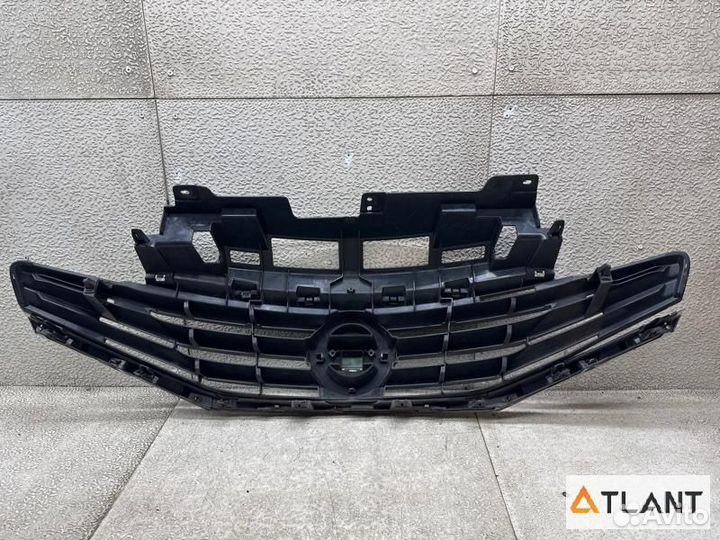 Решетка радиатора nissan note