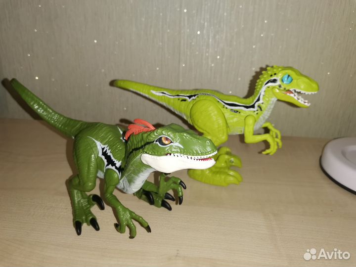 Динозавры zuru