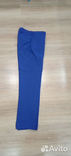 Костюм женский пиджак и брюки 42 Mezzatorre