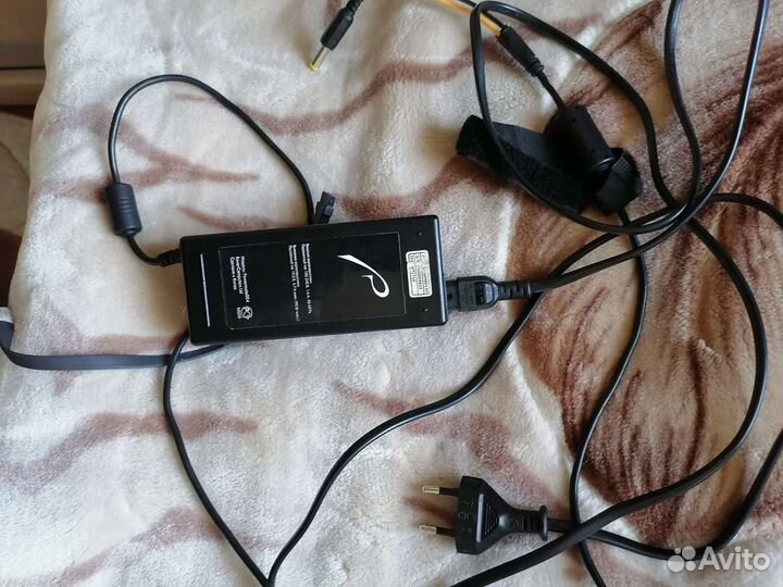 Блок питания для ноутбука 19v