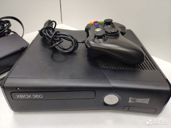 Игровые приставки Microsoft Xbox 360S 250GB