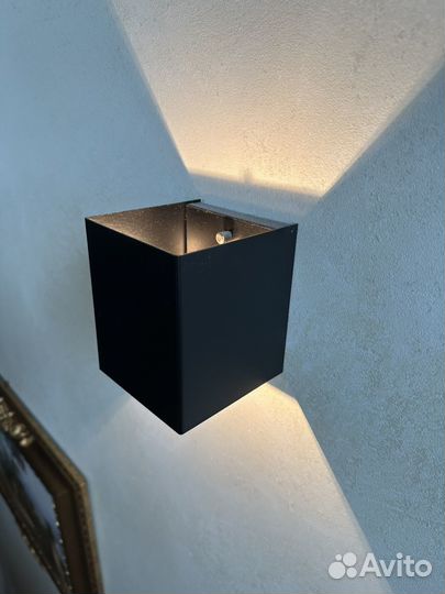 Светильник настенный