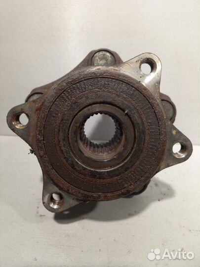 Ступица задняя левая Suzuki Grand Vitara