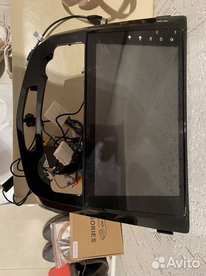 Штатное головное устройство Nissan X-Trail