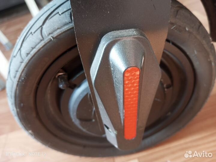 Продам электросамокат