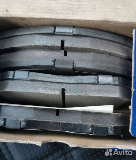 Тормозные колодки Nissan, веста